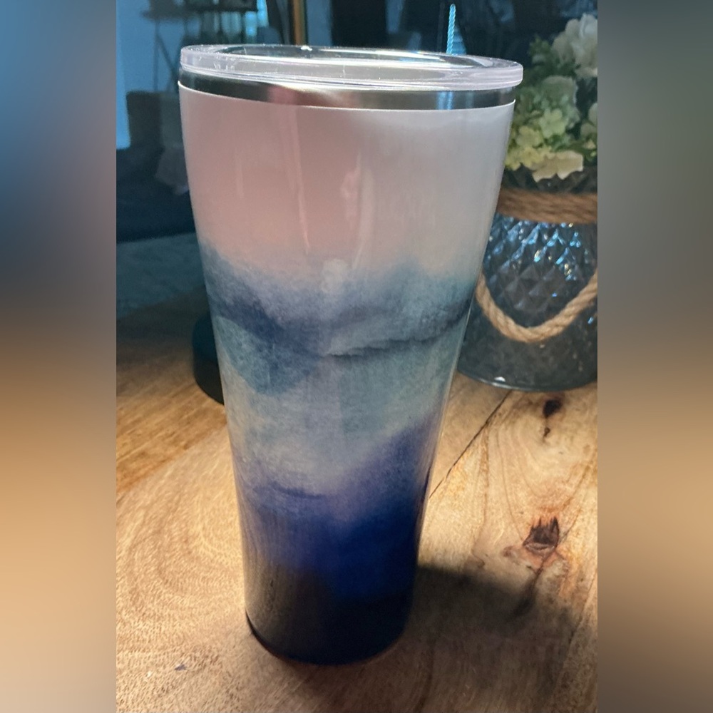 SWig Life Gradient Tumbler..Blue and Green
